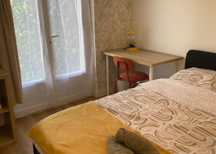 La Maison Des Reves T4 Avec Jardin Holiday home Poitiers